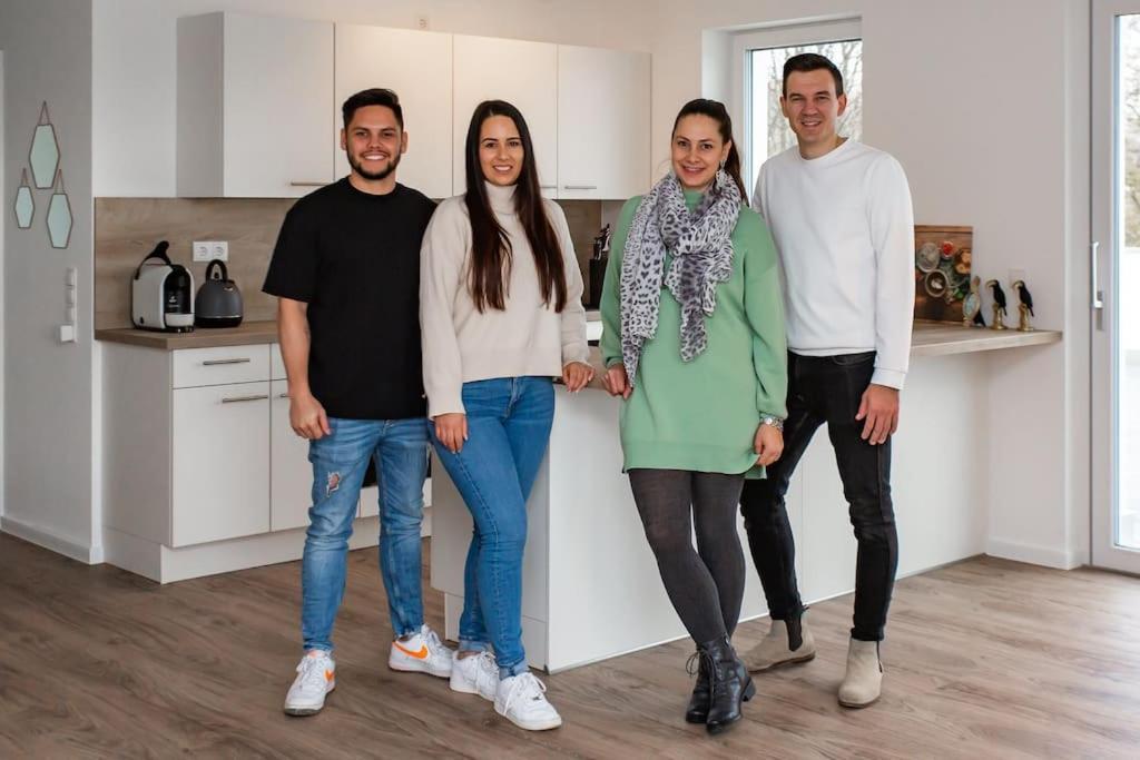 Grosse Cozy 4-Zi-Whg Mit Balkon Naehe Europa Park Und Rulantica Apartment Lahr  Ngoại thất bức ảnh